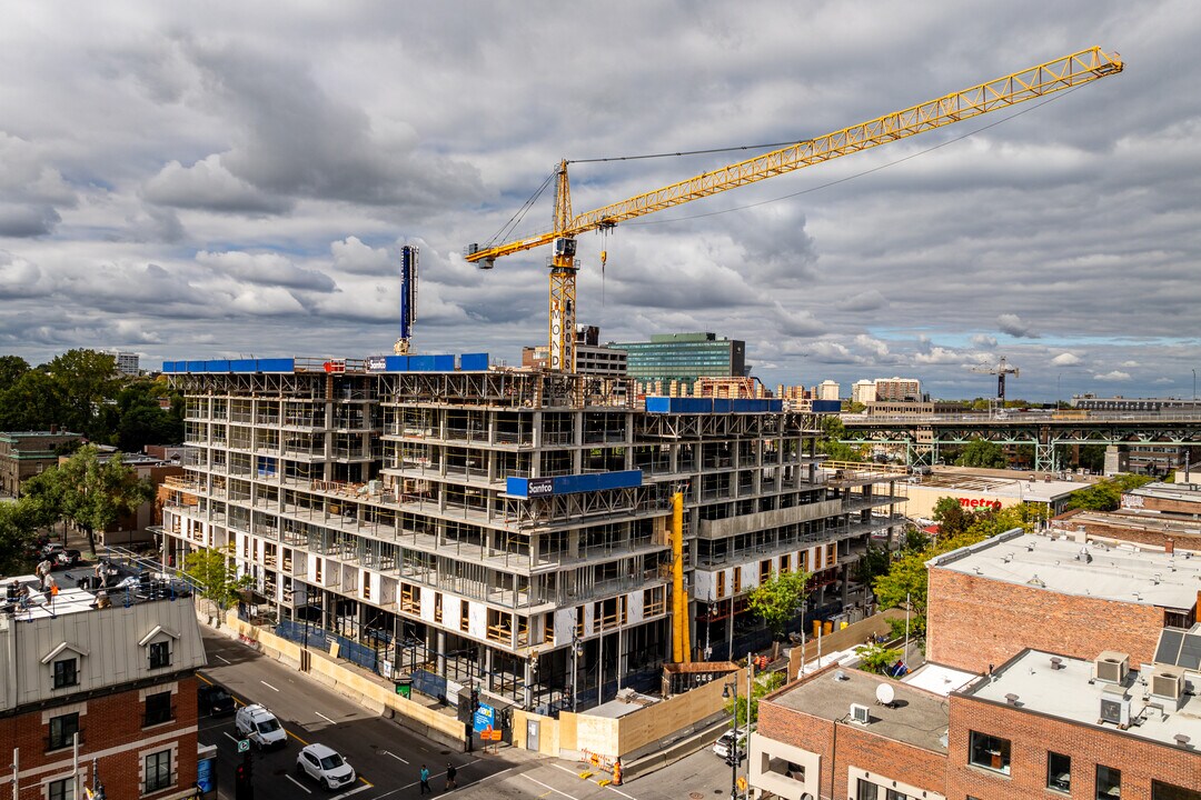 1415 Papineau Av in Montréal, QC - Building Photo