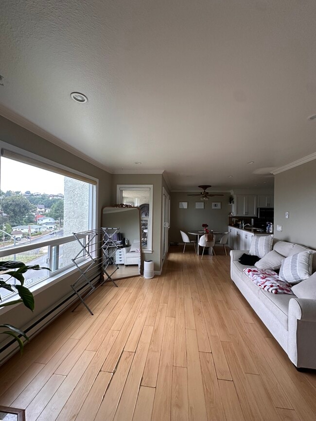 2505 Miramar Ave, Unit #119