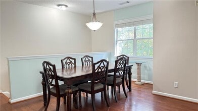5103 Woodland Ln in Alpharetta, GA - Building Photo - Building Photo