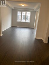 64 Kindred Row in Ottawa, ON - Building Photo - Building Photo