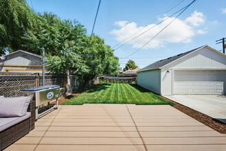 259 E Herbert Ave, Unit APT A in Salt Lake City, UT - Building Photo - Building Photo