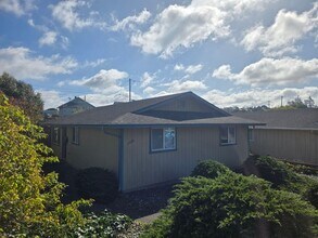 3539 Dakota St in Eureka, CA - Foto de edificio - Building Photo