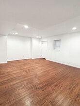 43 Lake St in Poughkeepsie, NY - Building Photo - Building Photo