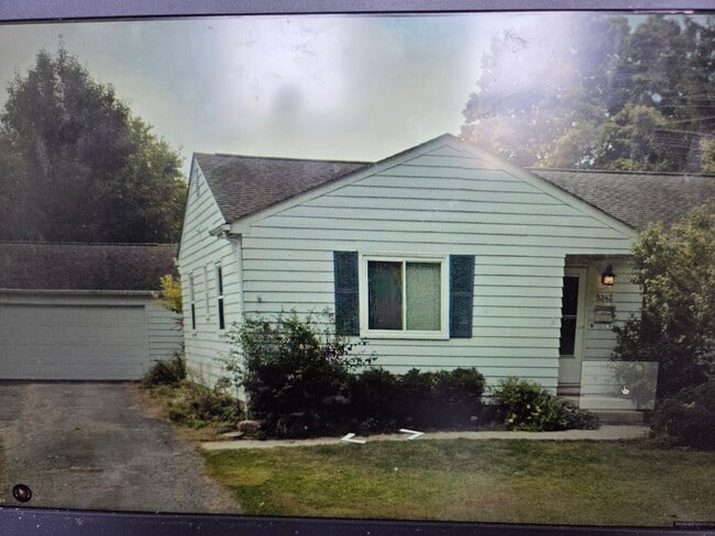 5243 Conklin Dr in Hilliard, OH - Foto de edificio - Building Photo