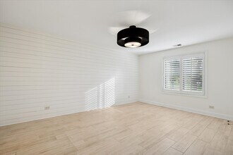 801 79th St in Darien, IL - Building Photo - Building Photo