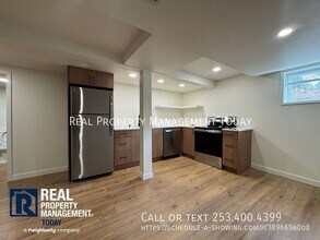 910 N Union Ave-Unit -B in Tacoma, WA - Building Photo - Building Photo