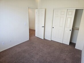 7716 S 37th Way in Phoenix, AZ - Building Photo - Building Photo