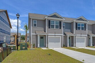 344 Bayou Loop in Surfside Beach, SC - Building Photo - Building Photo