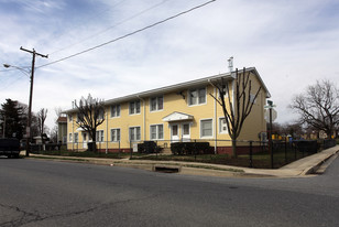 Carver Apartments