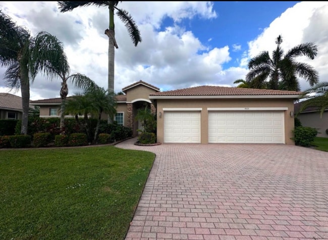 9919 Royal Cardigan Way in West Palm Beach, FL - Building Photo - Building Photo
