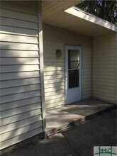 1809 E Derenne Ave in Savannah, GA - Building Photo - Building Photo