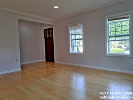 158 Baker St in Boston, MA - Building Photo