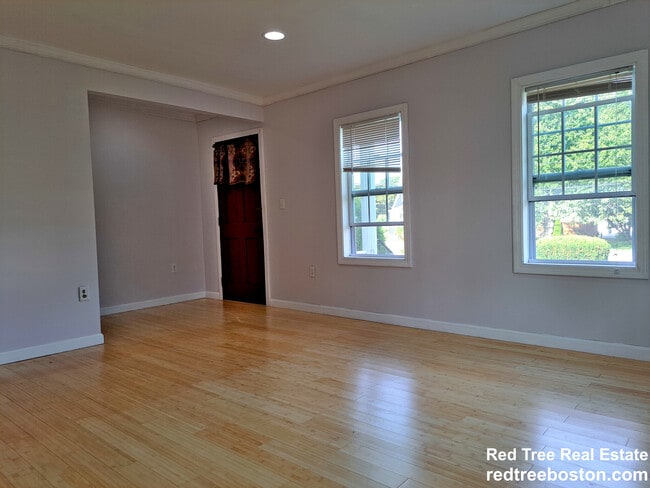 property at 158 Baker St