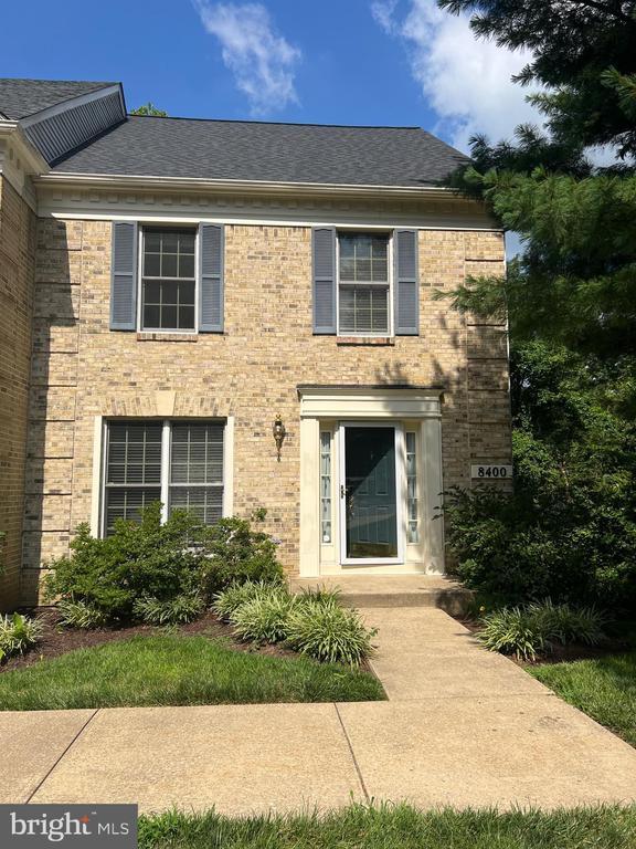 8400 Cedarcreek Ct