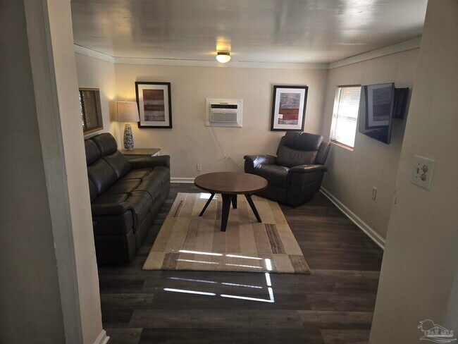 6111 Lebanon Ln in Pensacola, FL - Building Photo - Building Photo