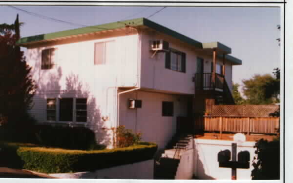 940 East St in Lafayette, CA - Foto de edificio - Building Photo