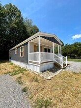 2110 US-127 in Russell Springs, KY - Building Photo - Building Photo