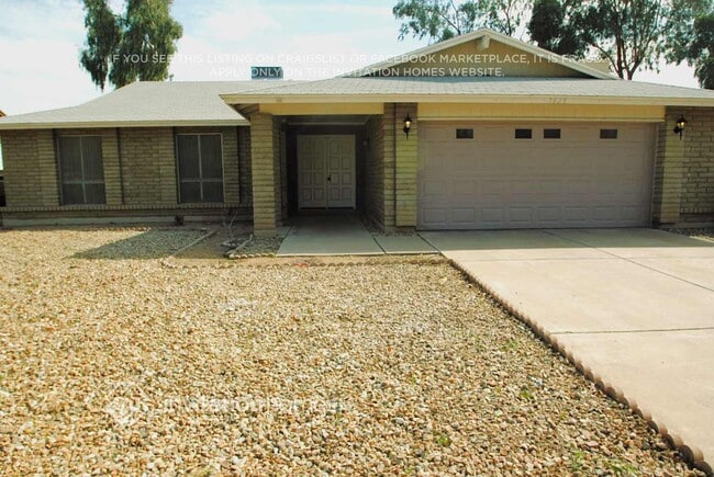 property at 7525 W Pinchot Ave