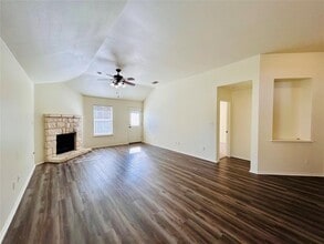 1200 Brighton Bend Ln in Cedar Park, TX - Building Photo - Building Photo