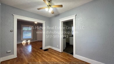 1524 Ballard St in Lansing, MI - Building Photo - Building Photo