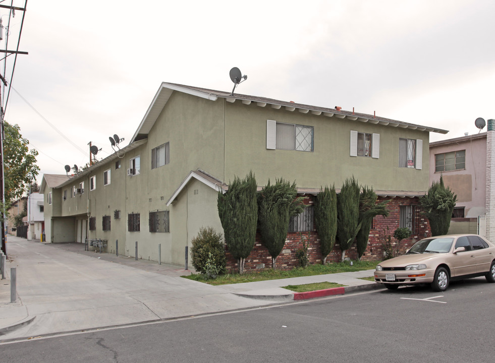 6318 Gentry St in Huntington Park, CA - Foto de edificio