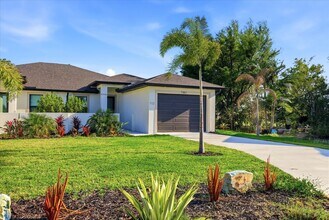 7361 Plum Tree S in Punta Gorda, FL - Building Photo - Building Photo
