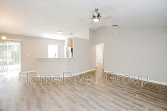 2941 Umbrella Tree Dr in Edgewater, FL - Building Photo - Building Photo