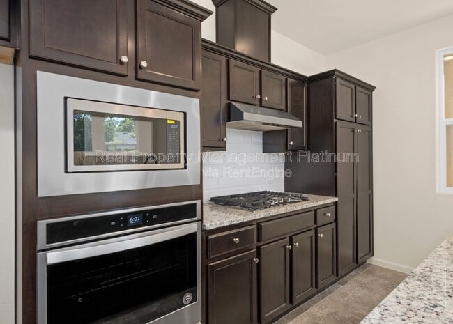 property at 555 N Cattail Ct