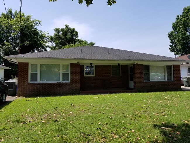property at 305 Woodview Ave
