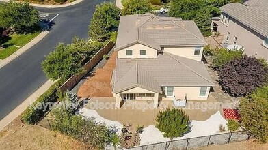 2283 Muratura Way in El Dorado Hills, CA - Building Photo - Building Photo