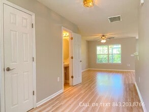 1001 Yellow Hawthorn Cir in Summerville, SC - Building Photo - Building Photo