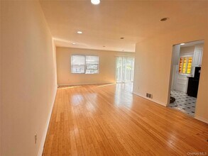15-83 208th Place Unit in Queens, NY - Building Photo - Building Photo