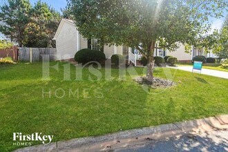 327 Olde North Church Dr in Concord, NC - Building Photo - Building Photo