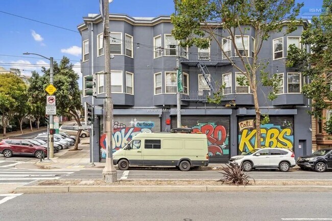 Magland Arms Apartments in San Francisco, CA - Building Photo - Building Photo