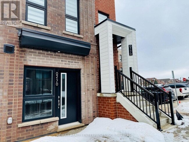 property at 70 Kenesky Dr