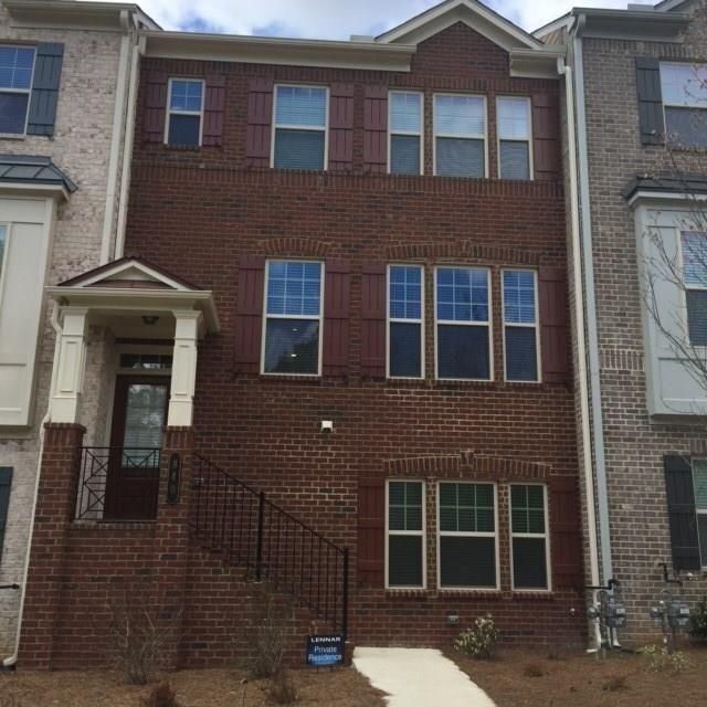 840 Ivy Vine Way in Alpharetta, GA - Building Photo