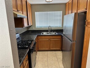 7767 Barbican Ct in Las Vegas, NV - Building Photo - Building Photo