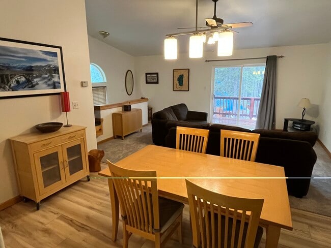 12471 Northwoods Blvd., Unit #2 in Truckee, CA - Building Photo - Building Photo