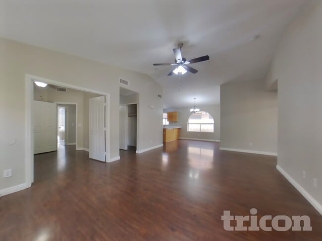 12618 W Cambridge Ave in Avondale, AZ - Building Photo - Building Photo