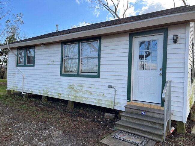 240 Boudreaux St in Houma, LA - Building Photo - Building Photo