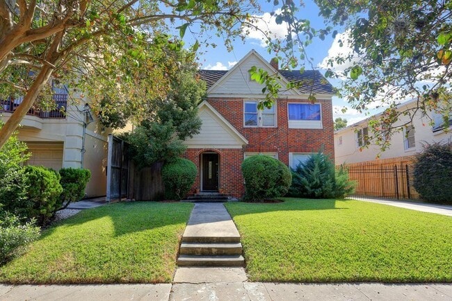 5015 Jackson St, Unit 1 in Houston, TX - Building Photo - Building Photo