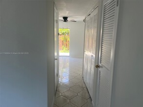 5624 Blueberry Ct in Lauderhill, FL - Building Photo - Building Photo