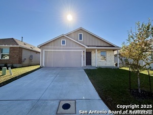 10622 Erinita Way in Converse, TX - Building Photo