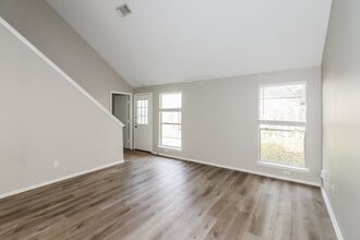 3630 Red Fir Dr in Houston, TX - Building Photo - Building Photo