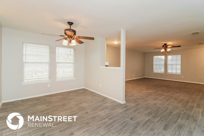 830 Sheryn Dr in Burleson, TX - Building Photo - Building Photo