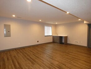 7615 N Mercier Ct in Kansas City, MO - Foto de edificio - Building Photo