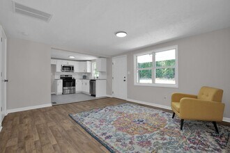 1613 Halsey Loop in Hope Mills, NC - Building Photo - Building Photo