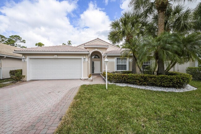 172 Jones Creek Dr in Jupiter, FL - Foto de edificio - Building Photo