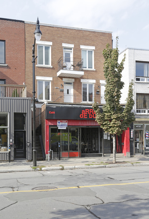 4731 Sainte-Catherine E in Montréal, QC - Building Photo