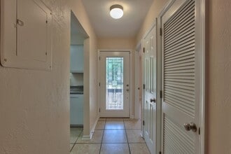 2913 Woodrich Dr in Tallahassee, FL - Building Photo - Building Photo